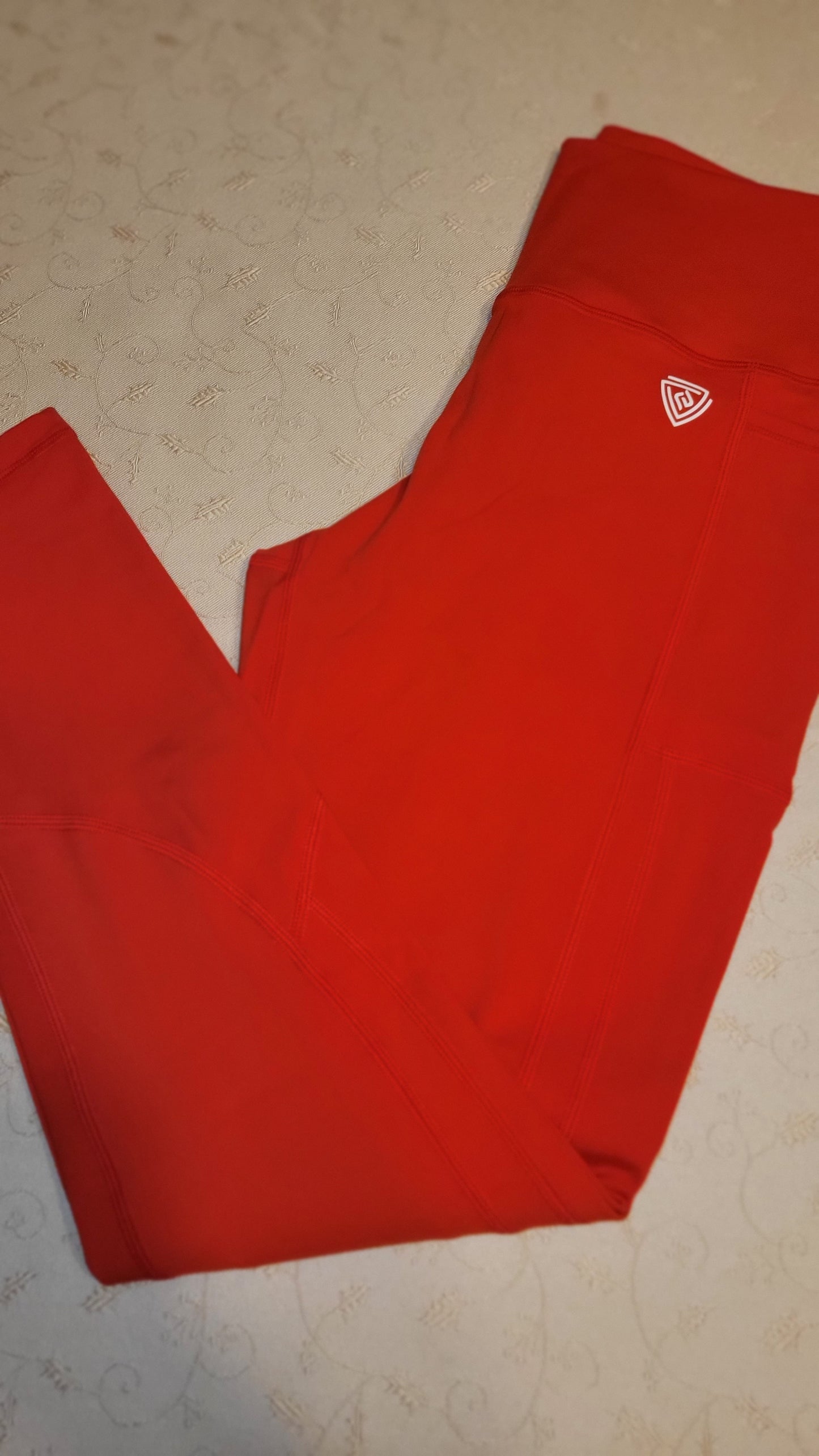 Elita red Leggings